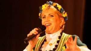 Николина Чакърдъкова взриви Кюстендил на Празника на плодородието (видео)