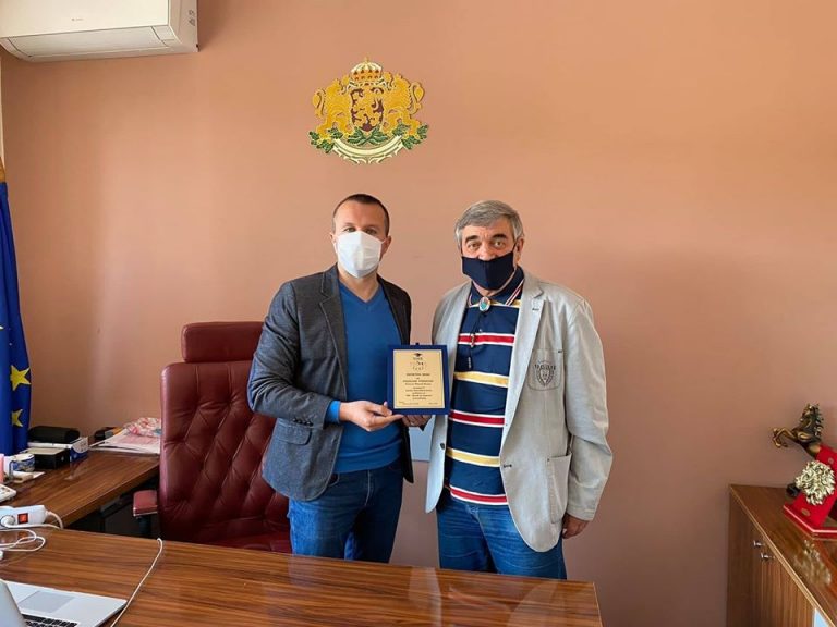 Безплатно обучение в Колежа по туризъм за сираците от Община Белица