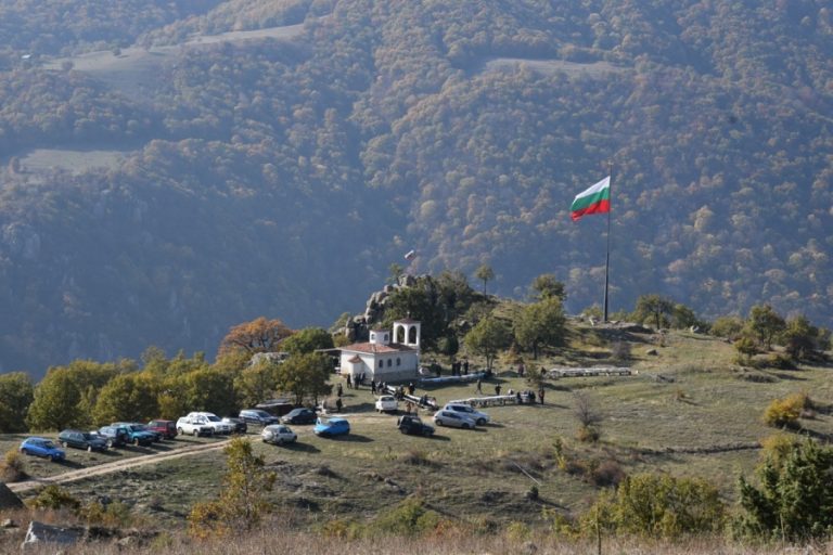 Миряни почетоха християнския празник Свети Мина в Мечкул