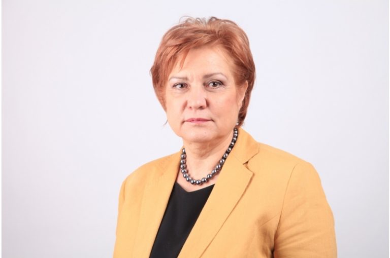 Менда Стоянова, ГЕРБ: Говорим с цифри и факти за свършеното