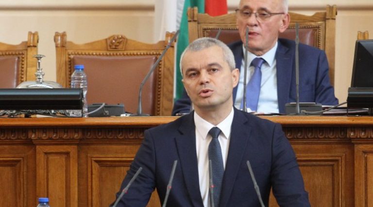 Костадинов: Този кабинет ни тласка към война, оставка!