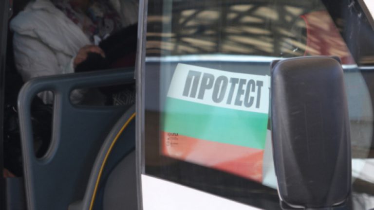 От 27 юли, сряда, пътните фирми започват безсрочни стачни действия в цялата страна