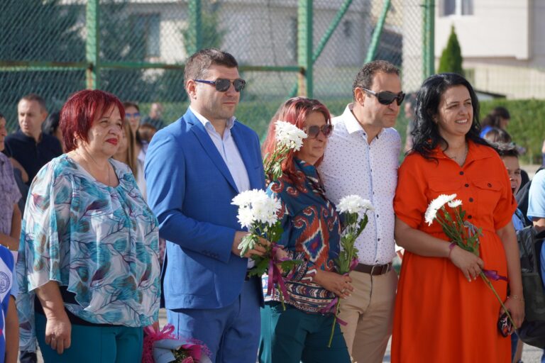 ОТКРИВАНЕ НА НОВАТА УЧЕБНА ГОДИНА в Разлог