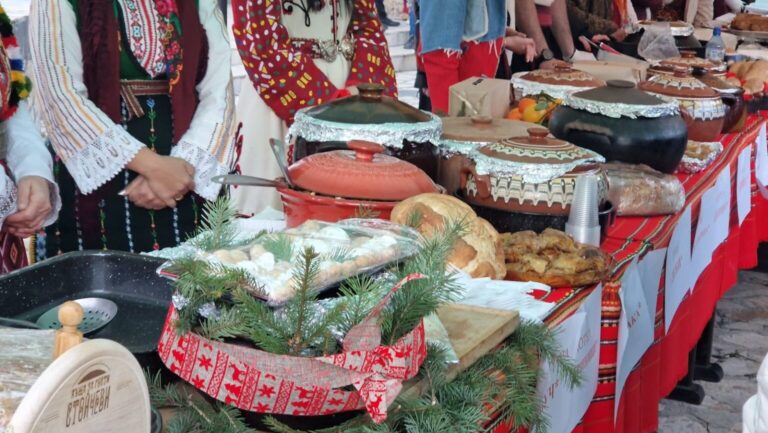 Празник на капамата в Добринище