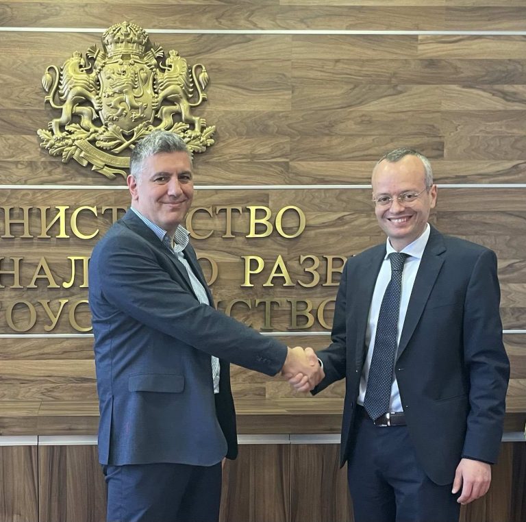 Споразумения за над 6 млн. лв. за подобряване на инфраструктурата на Благоевград подписа кметът Методи Байкушев