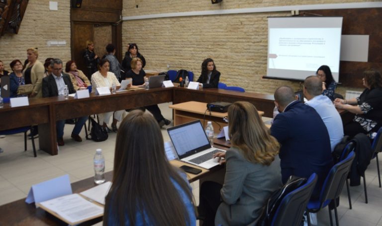 Проблемите с незаконното строителство в ромската махала на Благоевград могат да бъдат решени