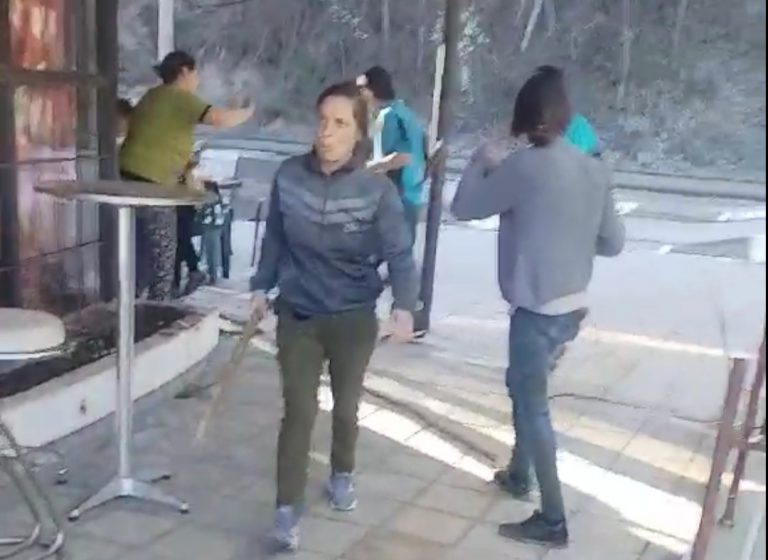 Роми потрошиха заведение на жп гарата в Якоруда