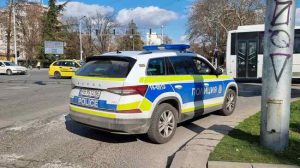 Иззеха незаконен пистолет и безакцизни цигари при полицейска акция в Кюстендил