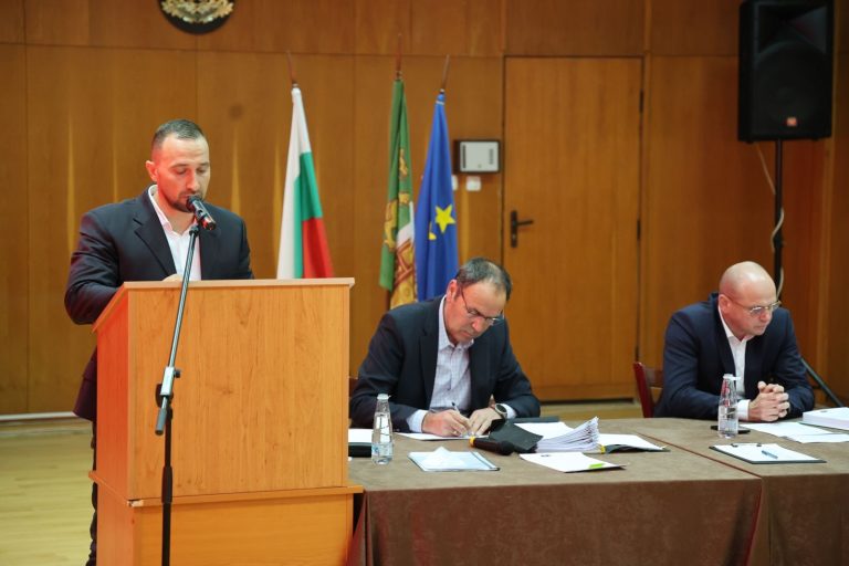 Общински съвет Банско с решения за финансова подкрепа на шампиони и местни инициативи