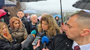 Илияна Йотова води в Кюстендилска област с 38,54%, Андрей Гюров е втори с 27,37%