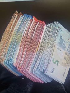 Брокер завлече 57-годишна жена от Разлог с 3 000 евро