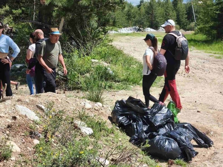 По повод  Световния ден на околната среда, в община Банско се проведоха поредица от инициативи около каузата за по-чиста и по-зелена община