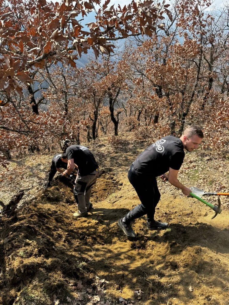 Доброволци ще поддържат велотрасетата край Ракитна и Симитли през уикенда