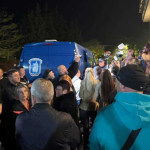 Съдът остави Гавазов и Ревански в ареста, напрежение избухна пред Съдебната палата в Бургас