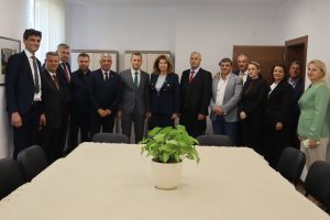 Президентa г-жа Илияна Йотова посети и уважи жителите на община Струмяни