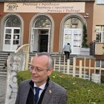 Кметът на община Благоевград Методи Байкушев упражни правото си на глас в III ОУ „Димитър Талев“