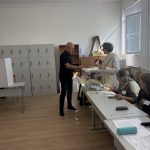 Кметът Апостолов гласува: „Дадох гласа си за човека, който вярвам, че ще бъде наистина обединител на нацията“