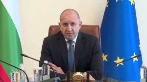 Премиерът за атаките с дронове в Черно море: Екипажът на потъналия кораб е в неизвестност